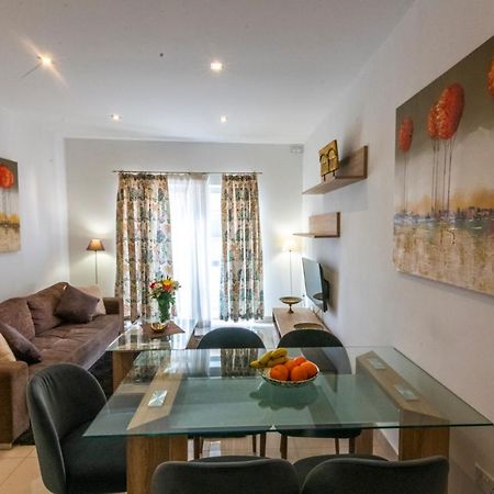 Rua Cosy Apartment Слима Экстерьер фото